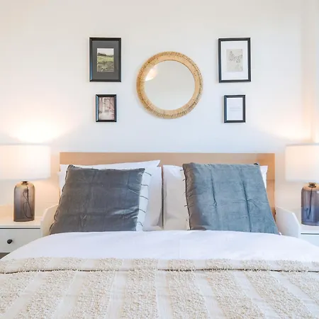 Apartment Flat With Backyard 5 Min To Marina *